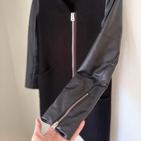 Wilfred RARE Cocoon Coat - Picture 2 of 6